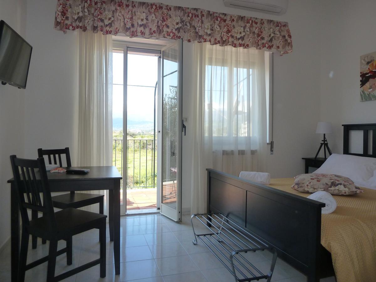B&B Villa Palici Джардини Наксос Екстериор снимка
